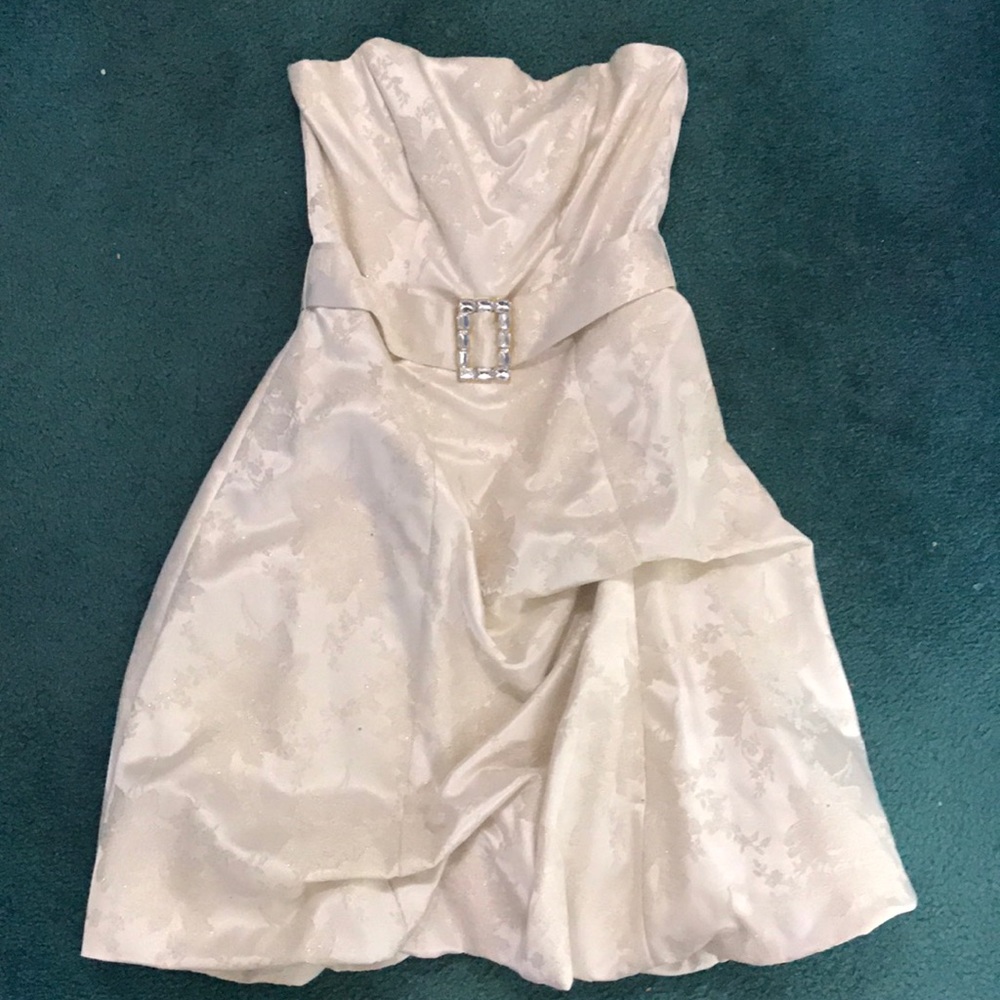 Strapless ivory cocktail dress